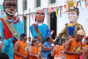 São Cristóvão resgata o carnaval de rua, em SE