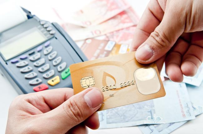  Previna-se contra o uso de cartões e cheques roubados