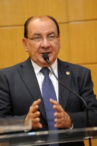  Deputado estadual Augusto Bezerra (DEM).  (Foto: Maria Odilia)