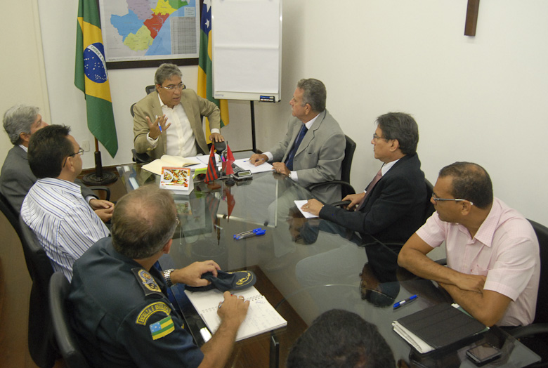  Rebelião no presídio Antônio Jacinto em Aracaju está sendo negociada