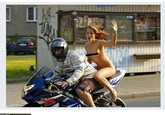   Motociclista é multado por levar mulher nua sem capacete na garupa