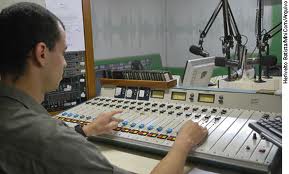 Rádios comunitárias poderão comprar equipamentos financiados pelo BNDES