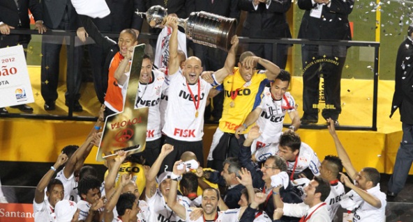   Pode comemorar, Fiel! Corinthians é campeão da Libertadores