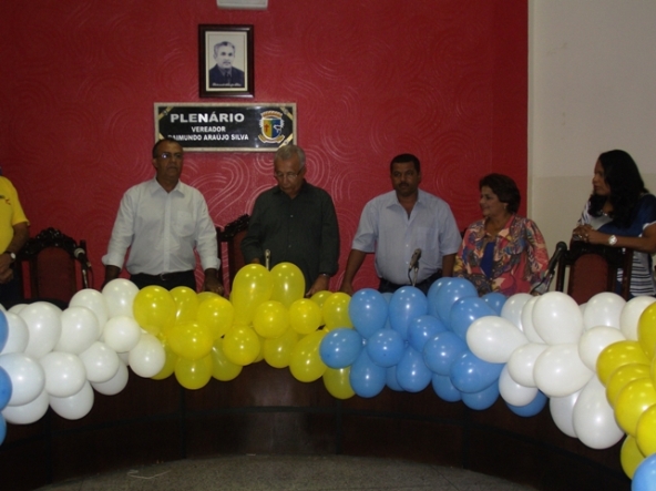   Convenção com 11 partidos garante palanque para Gracinha em Itaporanga