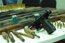  Polícia  apreende armas, pólvora e mais de 200 munições em Ribeirópolis