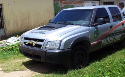 Veículo roubado é recuperado pela PRF em São Cristovão