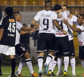 Corinthians faz 5 a 1 e atropela o Coritiba no Pacaembu em teste para o Mundial de Clubes