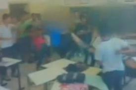  Vídeo mostra pancadaria dentro de sala de aula 