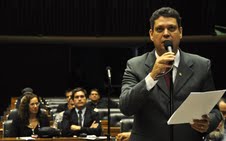 Câmara aprova PEC que obriga governo a pagar emenda de parlamentar