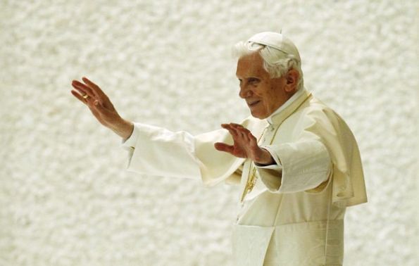   Papa Bento XVI critica duramente novas concepções da família