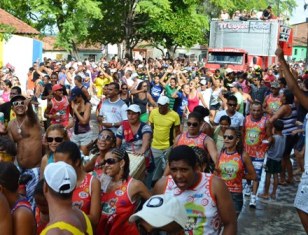 Polícia  garante segurança na Festa das Cabacinhas de Japaratuba