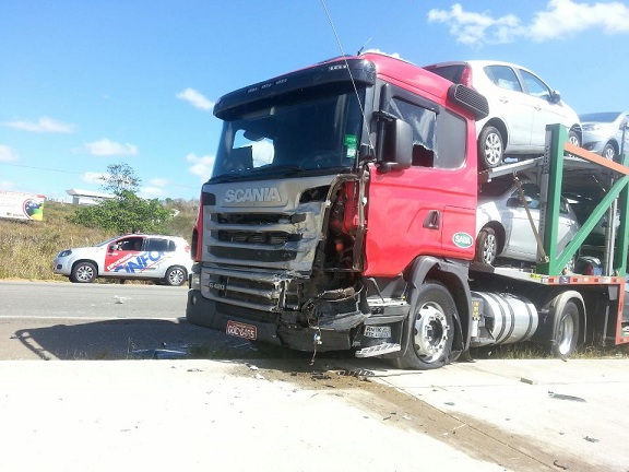 Três pessoas morrem em acidente na BR 101 em Sergipe