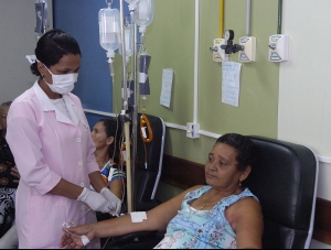 Bom Dia Brasil exibe matéria de caso já solucionado na Oncologia do Huse