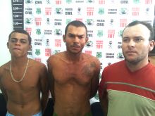 Polícia prende três foragidos de presídio baiano e um assaltante morre em Tobias Barreto