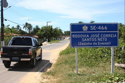 Em São Cristóvão, ladrões interditam rodovia e tentam assaltar motoristas