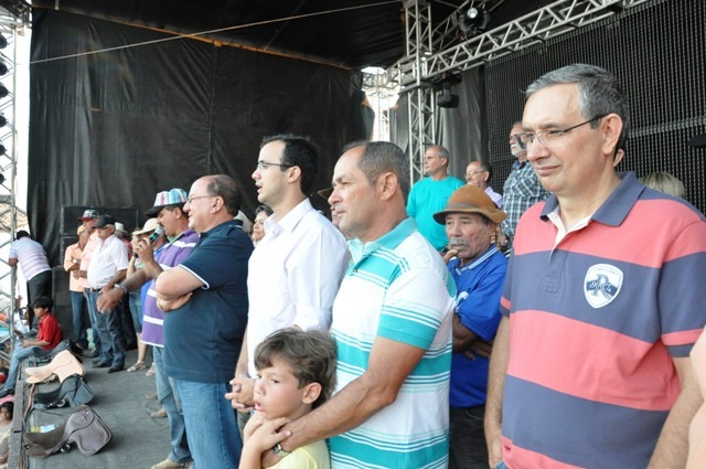 Eduardo Amorim participa da Festa do Vaqueiro em Glória