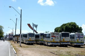 Prefeitura de Aracaju determina retirada de ônibus de circulação