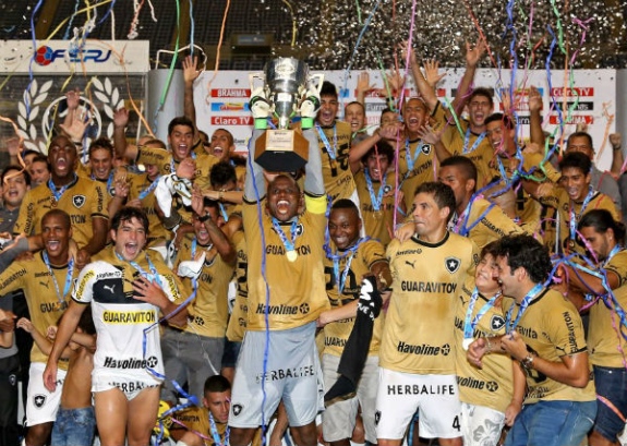 Botafogo supera o Vasco e é campeão da Taça Guanabara