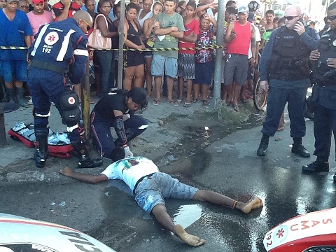 Homem morre após troca de tiros com policial em Aracaju