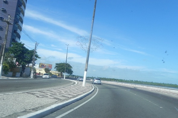 Justiça determina interdição de pista da Av. Beira Mar, em Aracaju