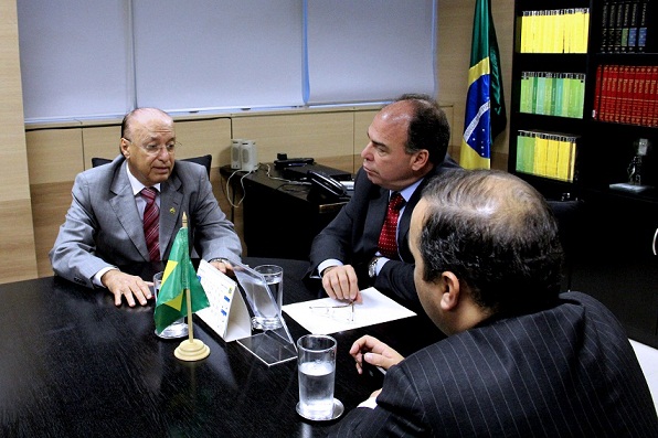Valadares se reúne com ministro Bezerra para buscar agilidade na liberação de recursos para Sergipe