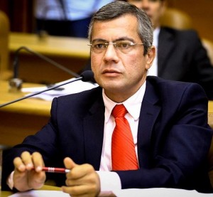 Líder da oposição na Câmara de Vereadores, Iran Barbosa disputará a Presidência do PT em Aracaju: César de Oliveira)