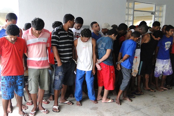   Operação policial resulta na prisão de 61 suspeitos de crimes em SE
