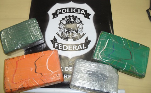 Polícia Federal apreende 4 kg de cocaína em Estância/SE.