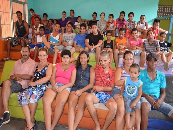 'Não me vejo sem eles e nem voltaria atrás', diz mãe de 51 filhos em São Cristóvão