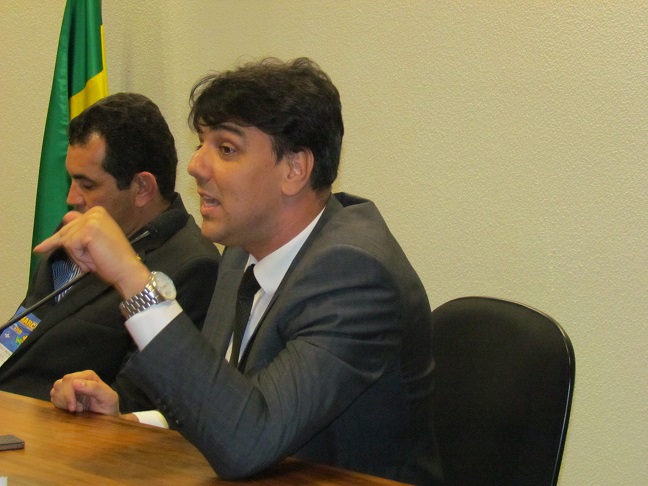 Deputado Fábio Reis acompanha prefeitos em Marcha a Brasília