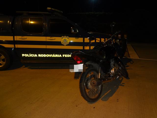  Polícia Rodoviária Federal prende dupla de assaltantes em Itaporanga D'Ajuda 