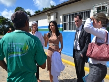 Governador efetiva Silvio Santos, Pedro Lopes e Joélia Santos