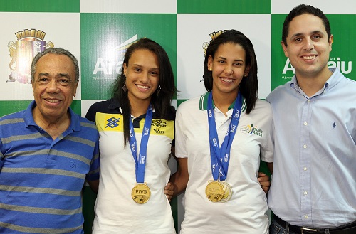  Prefeito de Aracaju homenageia atletas campeãs mundiais