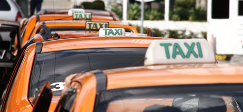 Câmara dos Deputados aprova 'licença hereditária' para taxistas