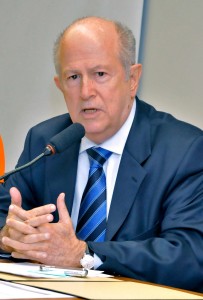 Ex-governador Albano Franco. (Divulgação)