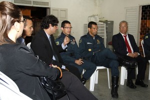  Debate reuniu comissão de padres do município e irá nortear uma ação mais incisiva dos militares na região.(Foto: Victor Ribeiro/ASN)