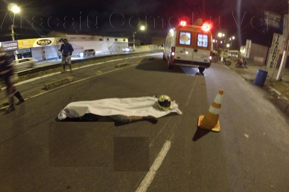Jovem morre após cair de moto na Avenida Rio de Janeiro 
