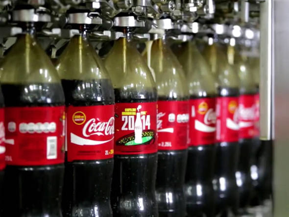 Coca-Cola lança vídeo com “verdade” sobre rato em garrafa