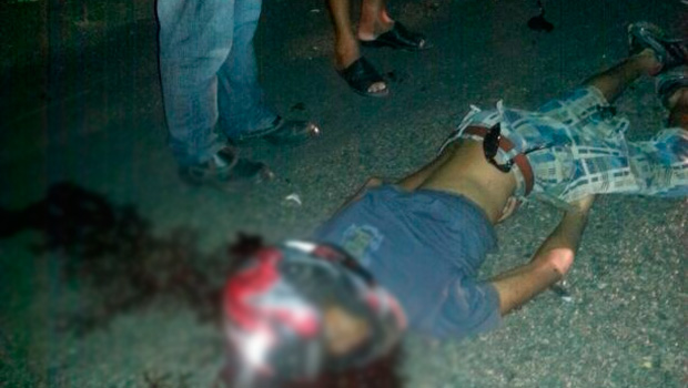 Dois motociclistas morrem e outro fica ferido após acidente envolvendo duas motos em Lagarto