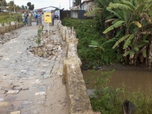  Ponte de acesso ao Povoado Sítio do Meio.(Riachuelonews)