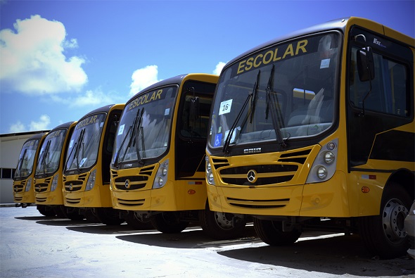Governo de Sergipe inicia a entrega dos ônibus escolares a partir do dia 18 de outubro