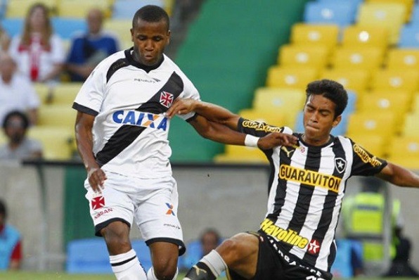 Após reação incrível, Vasco empata por 2 a 2 com o Botafogo; confira a classificação.