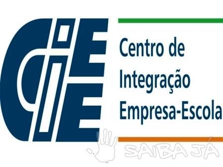 Governo entregará 18 mil máquinas a municípios brasileiros
