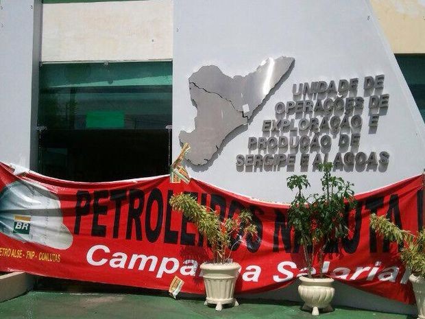 Petroleiros retornam ao trabalho em Sergipe