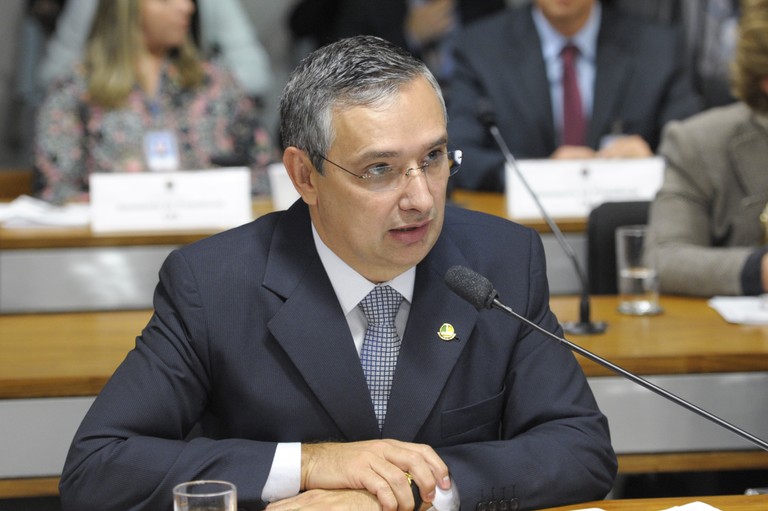 Eduardo Amorim discutirá Plano Nacional de Resíduos Sólidos em subcomissão