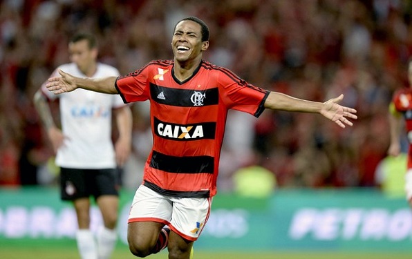 Ponte faz história, empata com o São Paulo e é finalista da Copa Sul-Americana