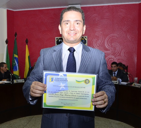 Deputado Mendonça Prado é homenageado com Título de Cidadão de Itaporanga