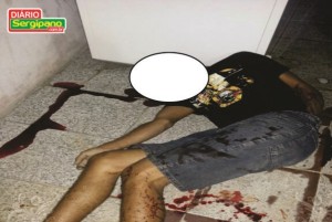  Baiano foi alvejado a queima roupa com seis tiros na cabeça.(Foto: Pisca Júnior)