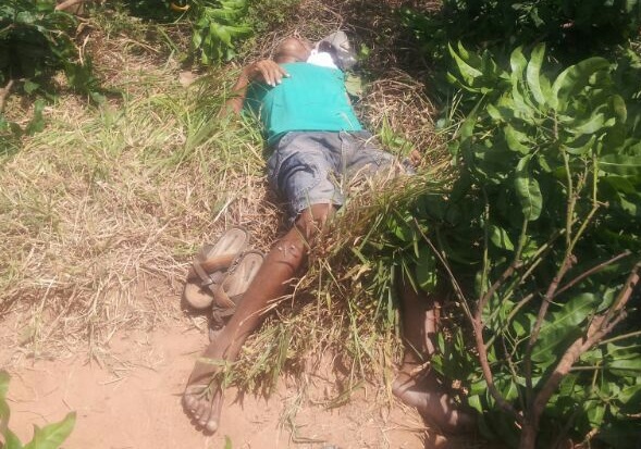 Assaltantes matam vítima após roubo de moto em Lagarto