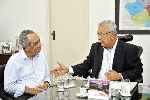 Jackson Barreto e o prefeito de Aracaju, João Alves / Foto: Marcos Rodrigues/ASN